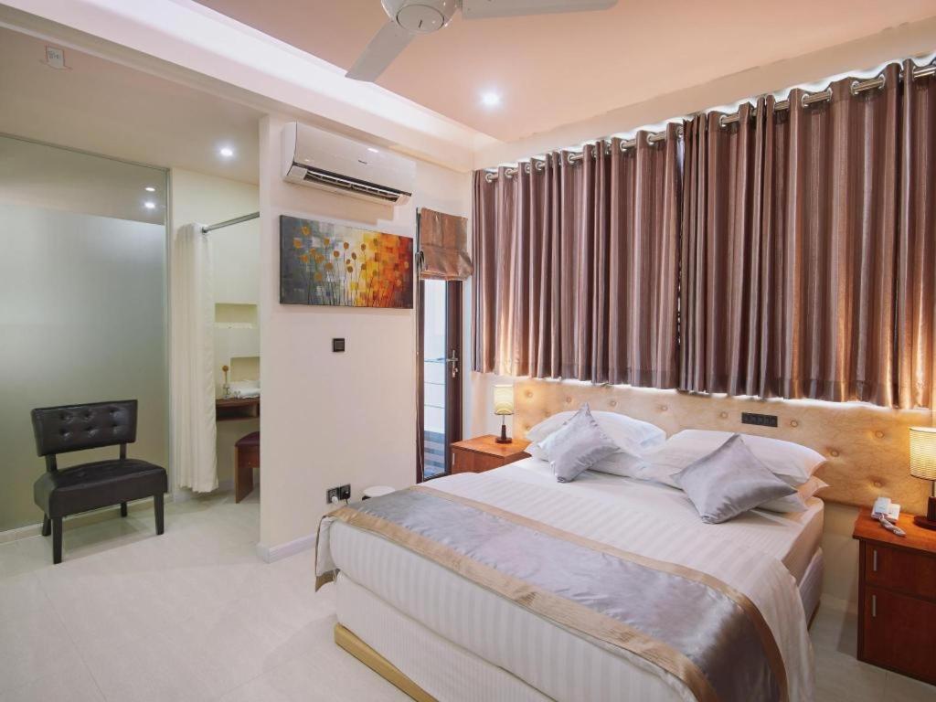 Lonuveli Hotell Hulhumalé Eksteriør bilde