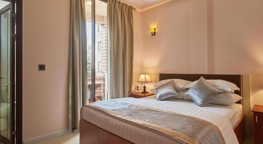 Lonuveli Hotell Hulhumalé Eksteriør bilde